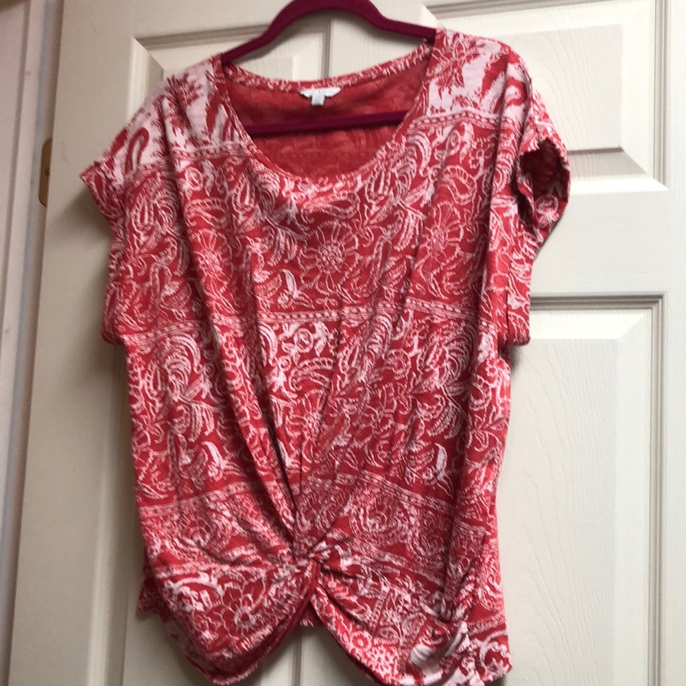 NWTs - Lucky Brand top with a faux knot tie in front size L/G.